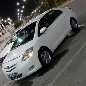 Toyota Yaris 2006