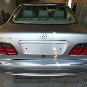 Mercedes-Benz E280 2001