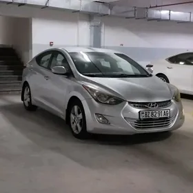 Hyundai Elantra 2011