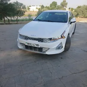 Kia K5 2022