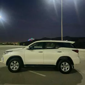 Toyota Fortuner 2017