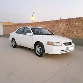 Toyota Camry 1997