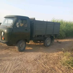 UAZ 469 1980