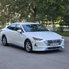 Hyundai Sonata 2021