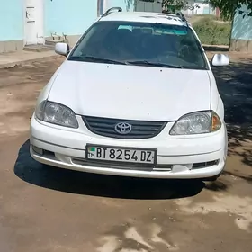 Toyota Avensis 2001