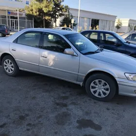Toyota Camry 1997