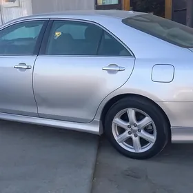 Toyota Camry 2011