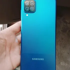 Samsung A12