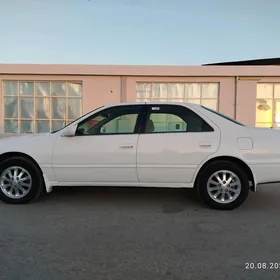 Toyota Camry 1999