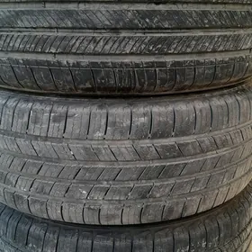 215 55 17 Michelin