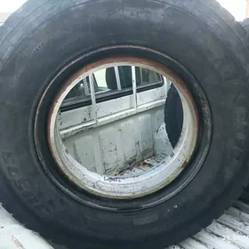 текер 315/70/22.5 безкамер