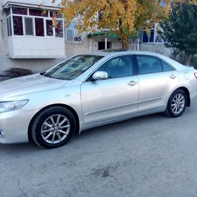 Toyota Camry 2011