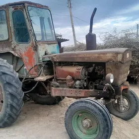 MTZ T-28 1990