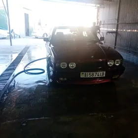 BMW 525 1993