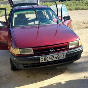 Opel Astra 1992