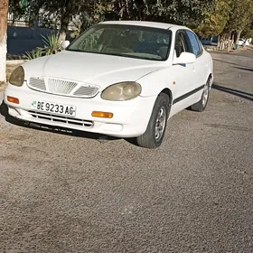 Daewoo Leganza 1998