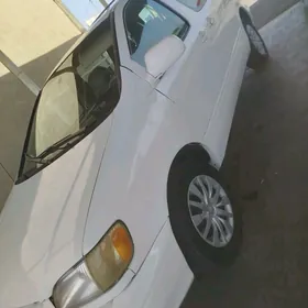 Toyota Sienna 1999