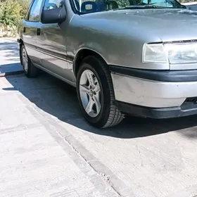 Opel Vectra 1989