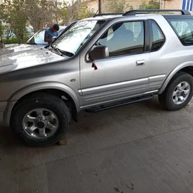 Opel Frontera 2002