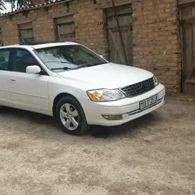 Toyota Avalon 2003