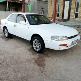 Toyota Camry 1993