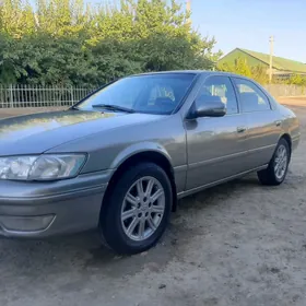 Toyota Camry 2001