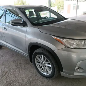 Toyota Highlander 2017