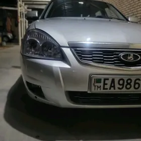 Lada Priora 2013