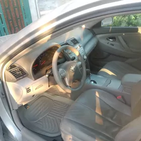 Toyota Camry 2011