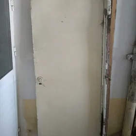 DEMIR GAPI WE AGAÇ GAPI