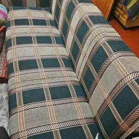 Диван (divan)