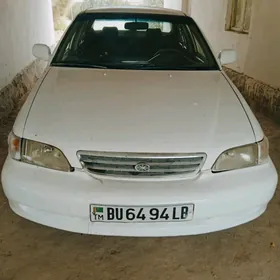 Toyota Corona 1999