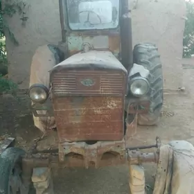 MTZ T-28 1980