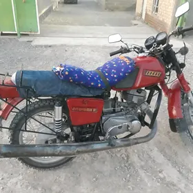 Iž Planeta 5 2000