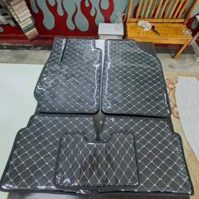 karolla kowrik