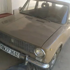 Lada 2102 1983