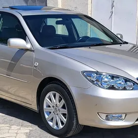 Toyota Camry 2005