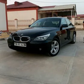 BMW E60 2004