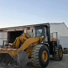 Komatsu WA900-3 2008