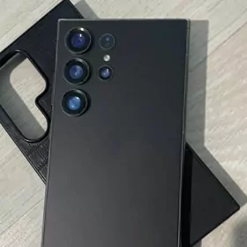 S24 ultra realmi