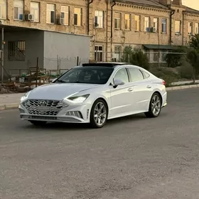 Hyundai Sonata 2021