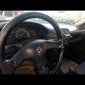 Opel Vectra 1991