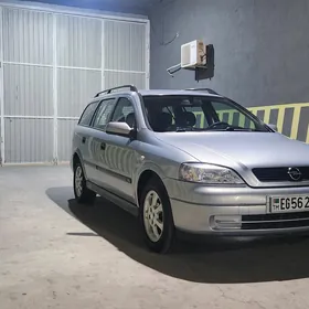 Opel Astra 2002