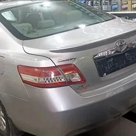 Toyota Camry 2010