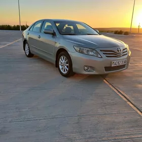 Toyota Camry 2010