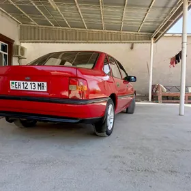 Opel Vectra 1992