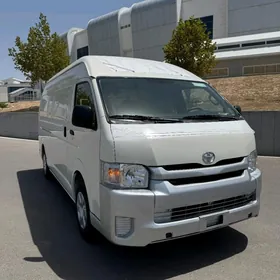 Toyota Hiace 2024