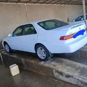 Toyota Camry 1998