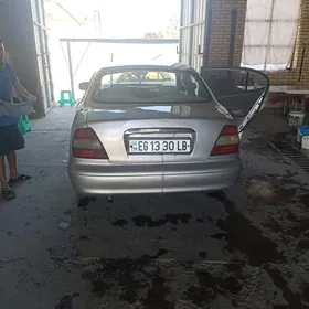 Daewoo Leganza 1998