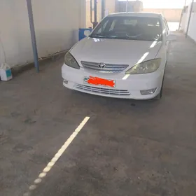 Toyota Camry 2004